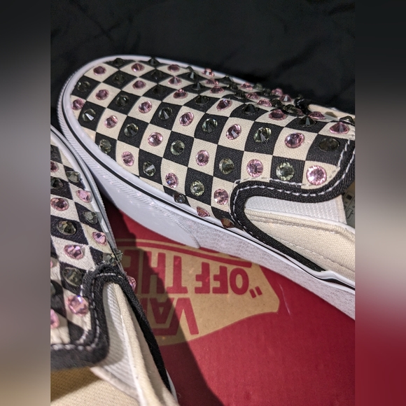 Blinged out DiamondVans classic checked slip on stack form shoes size 5 Women's - Picture 5 of 15